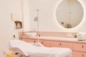 Interior Glamritz Clinic PIK 9